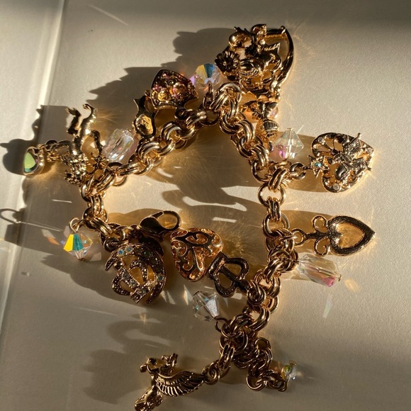 Kirks Folly Aurora Borealis style SWAROVSKI Crystal gold tone bracelet - Picture 12 of 16